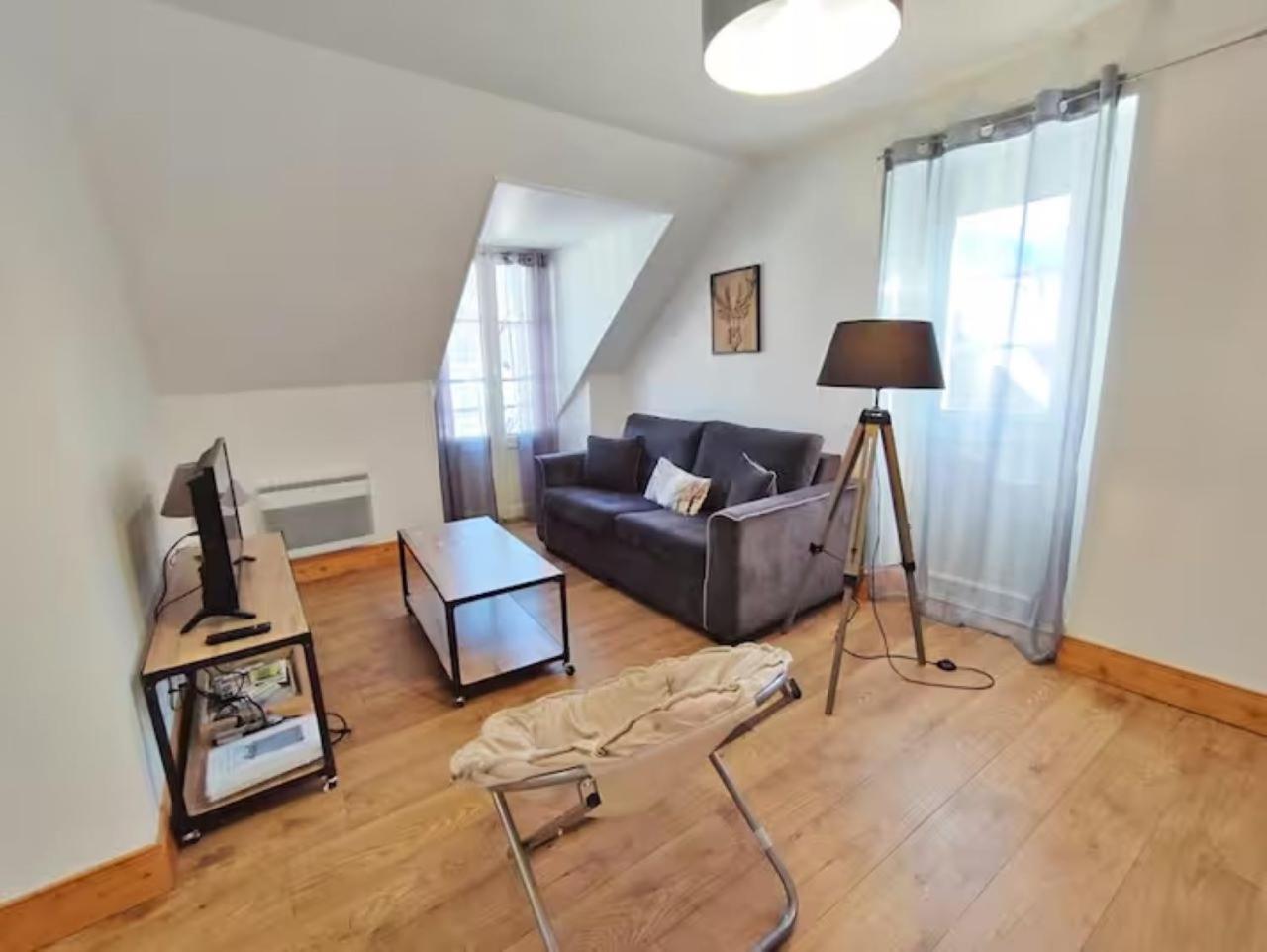 Apartamento L'Alexiane, Centre Luchon, Parking Gratuit, Wifi Bagnères-de-Luchon Exterior foto