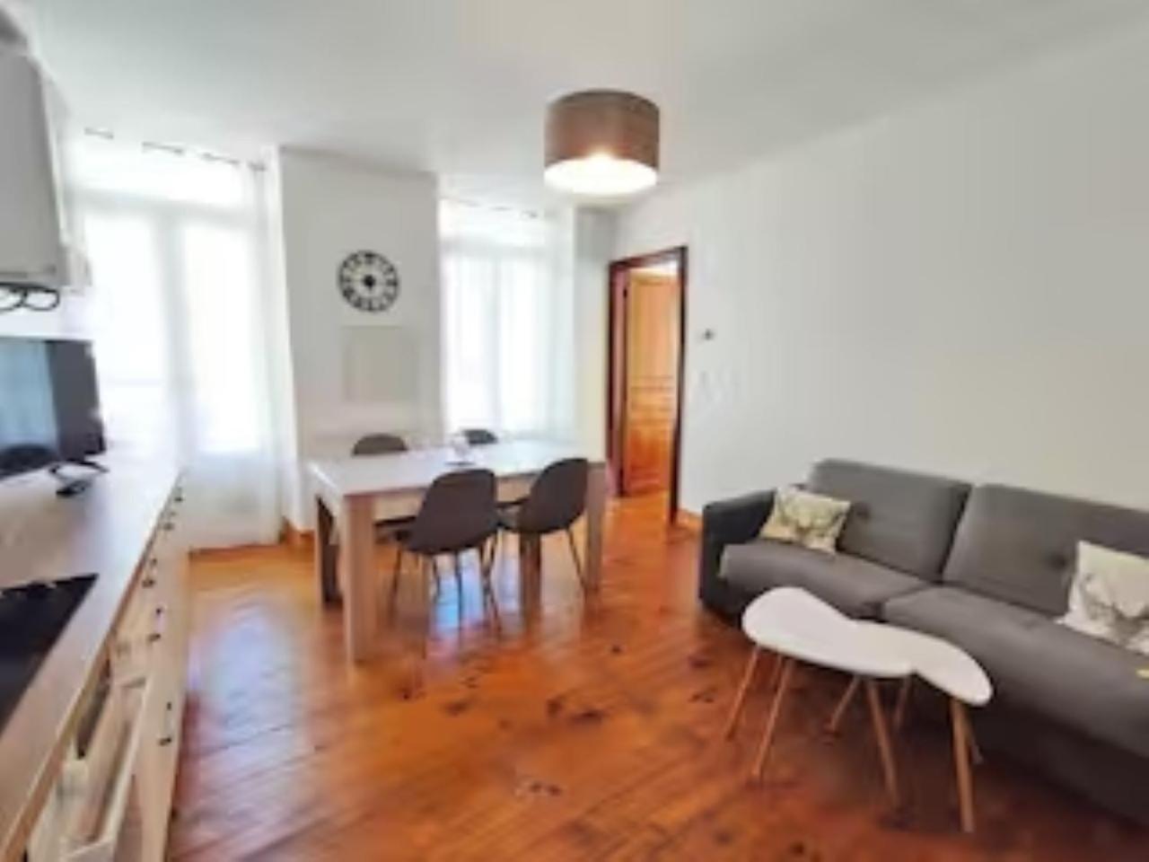 Apartamento L'Alexiane, Centre Luchon, Parking Gratuit, Wifi Bagnères-de-Luchon Exterior foto